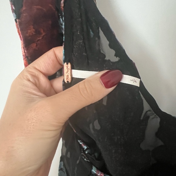 Free People Black and Red Floral Mesh Blouse Size S - Picture 4 of 5